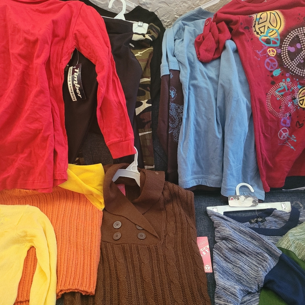 16 Pieces Of Girls Clothing Size L 10/12 Brand New w/tags In Excellent Condition